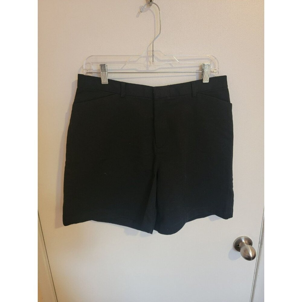 Dockers NWT Black Shorts Tagged as size 12 but is 32" waist bermuda beach vaca